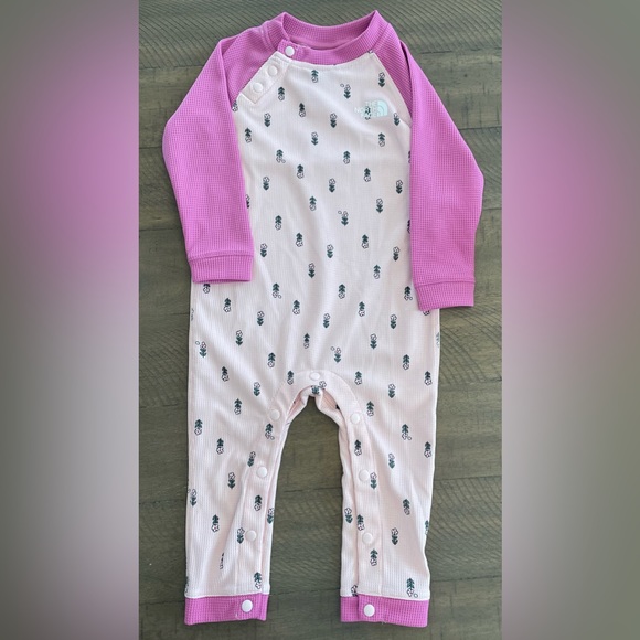 The North Face baby waffle baselayer one-piece - Picture 7 of 7